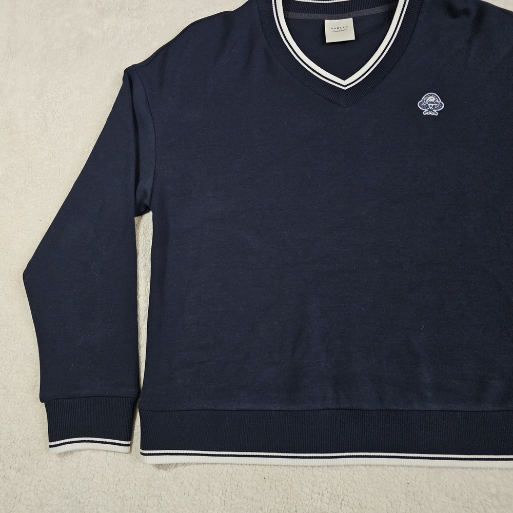 Varley Iona V-neck Sweatshirt in Navy. - Picture 7 of 16